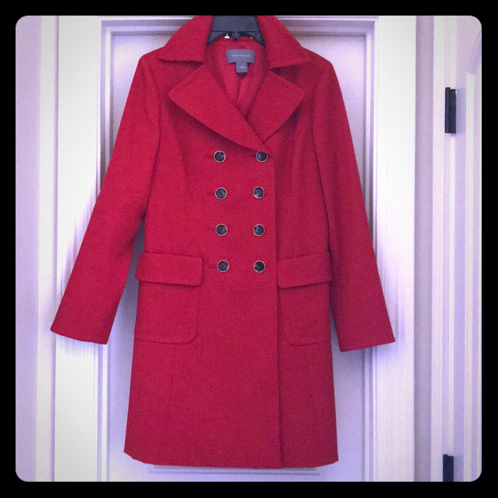 SALE!! Chic and Elegant Ann Taylor Coat!